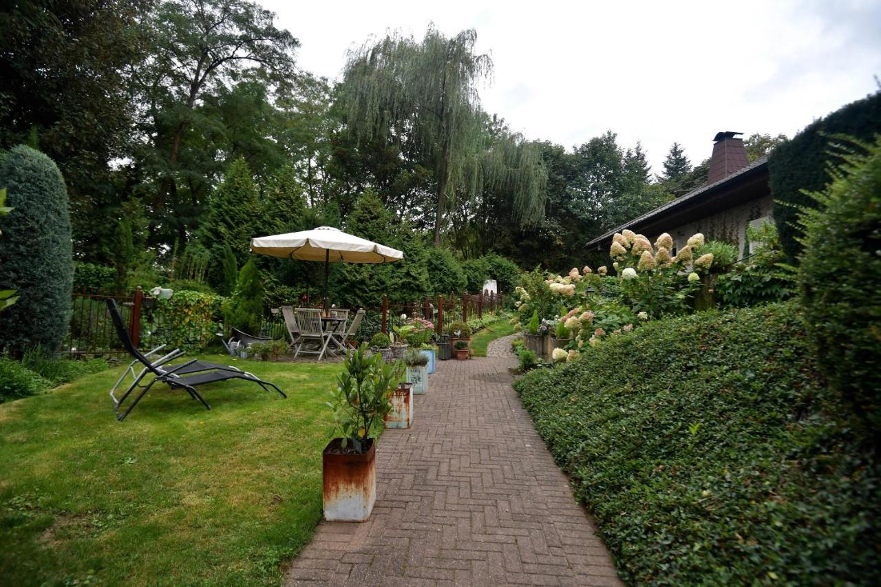 Gaestehaus Scholly Saarlouis Exterior foto